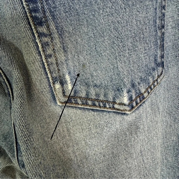 Reformation High Rise Distressed Cigarette Jean in Dark Stone Wash Size 26 - Picture 7 of 11